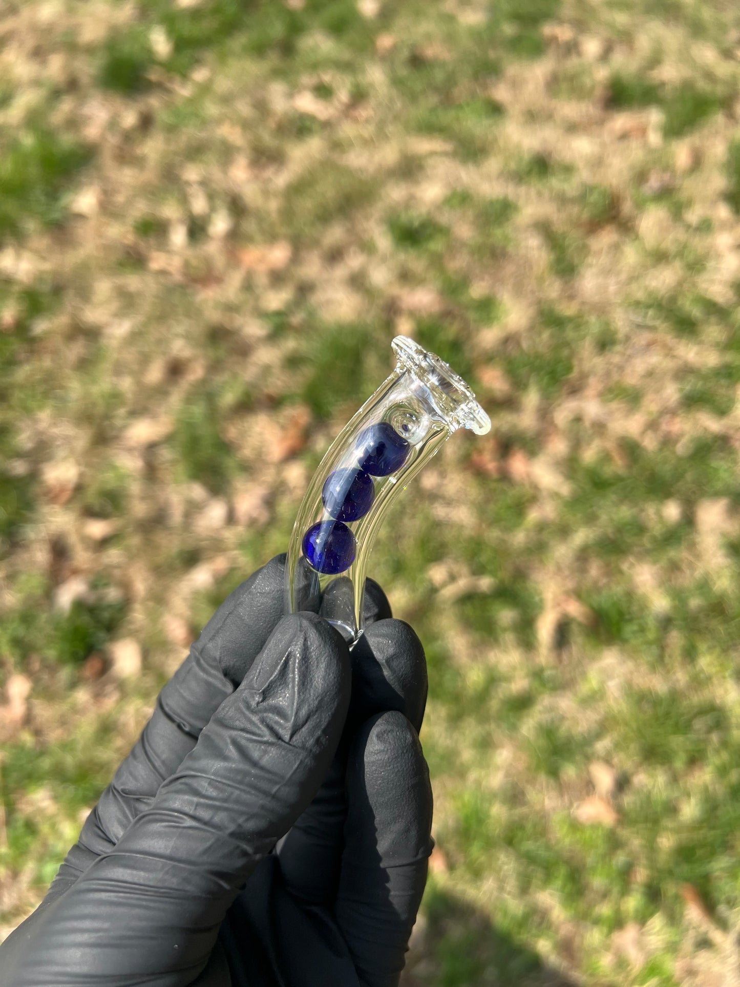 Frolic glass 3 marble curved stem - Cobalt