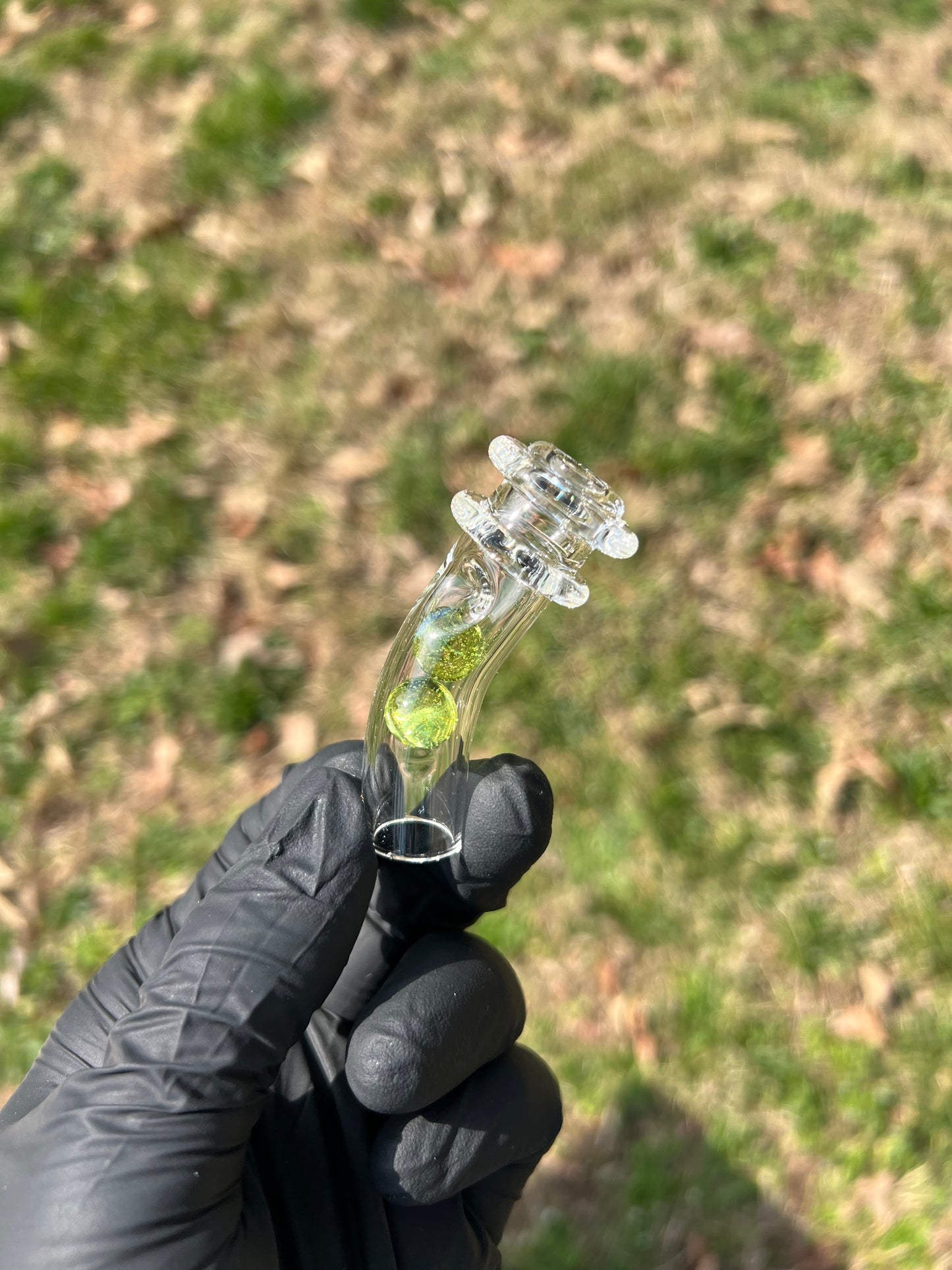 Frolic glass 2 marble curved stem - Limeade
