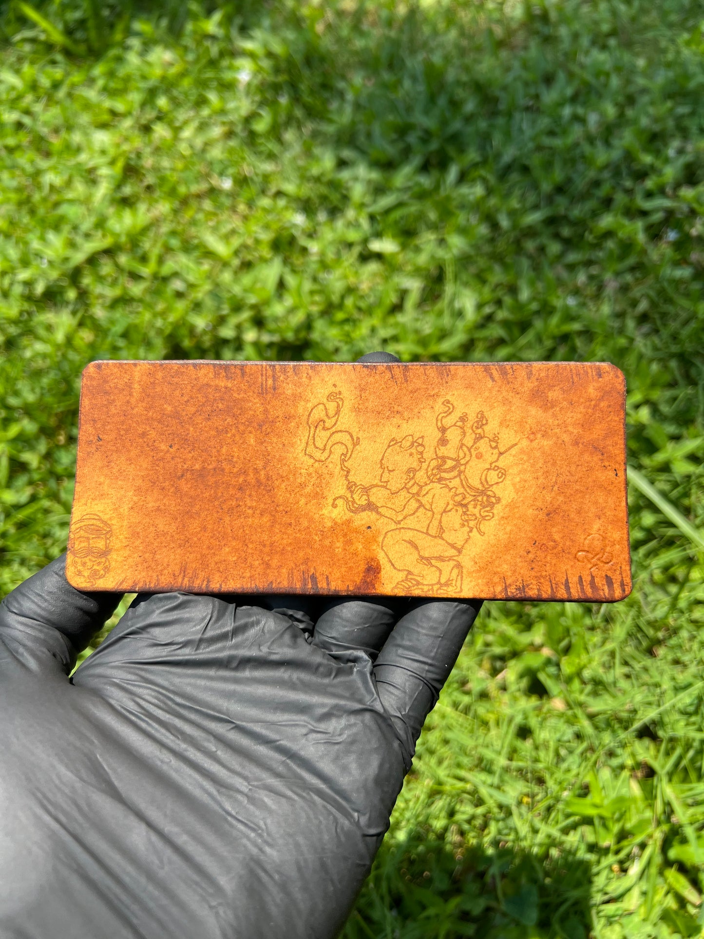 Small Engraved leather mat - Tan #2